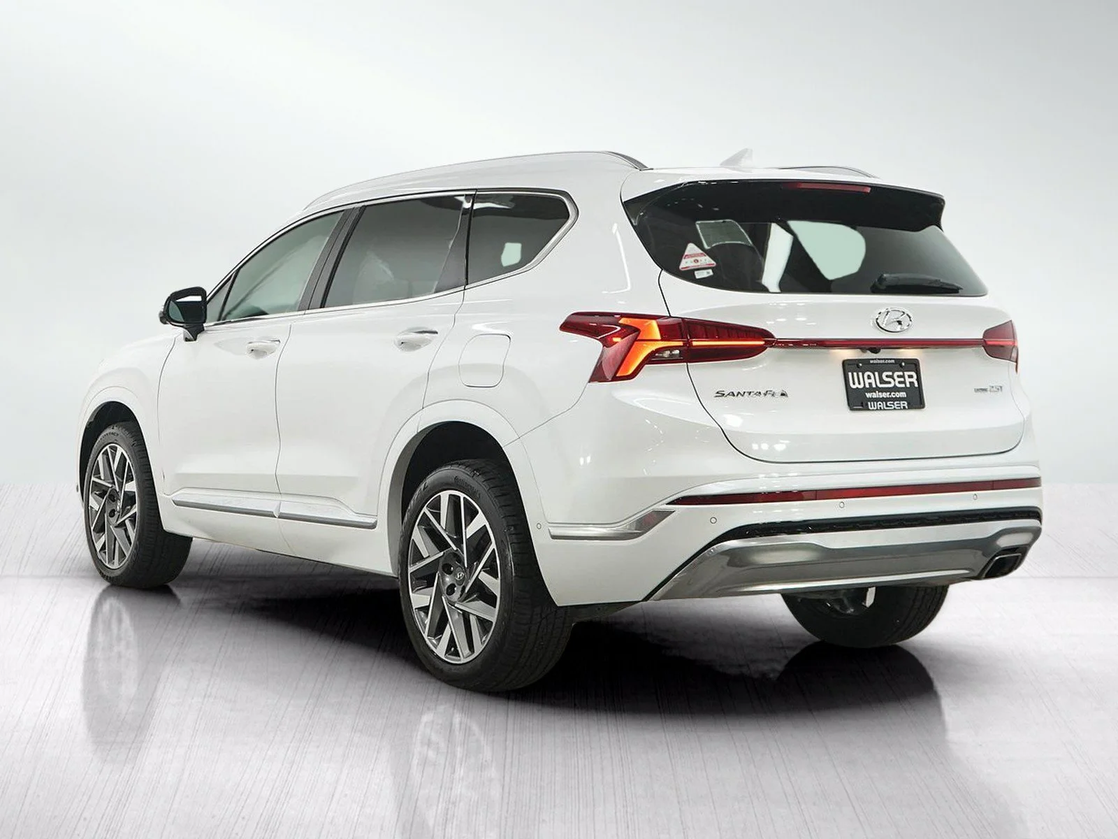 Used 2022 Quartz White Hyundai Calligraphy AWD image 4