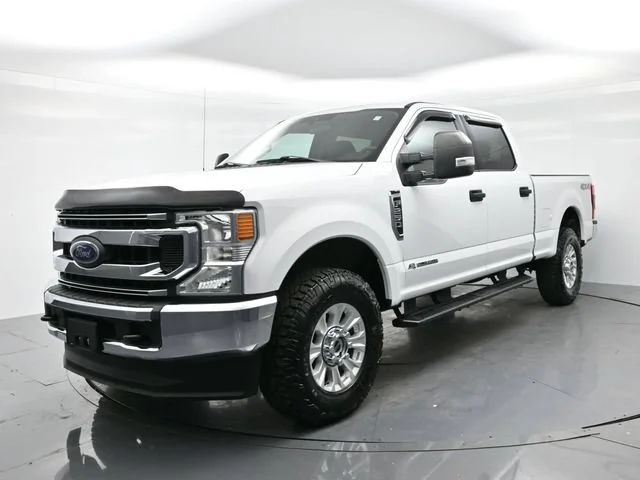 Used 2020 White Ford XL image 3