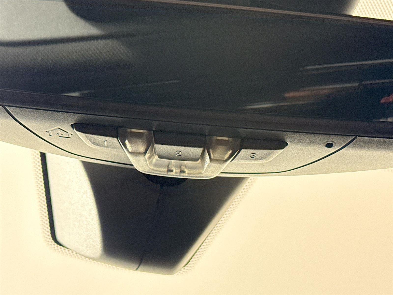 Used 2019 Mineral White Metallic BMW 330i xDrive image 22