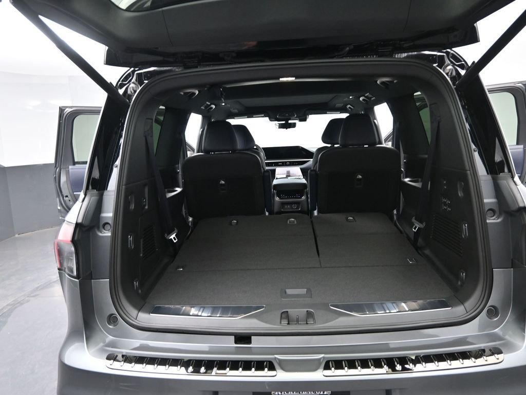 New 2026 2T DYNAMIC META INFINITI Sport 4WD image 22