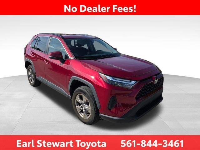 Certified Used 2023 RUBY FLARE PEARL Toyota  image 3