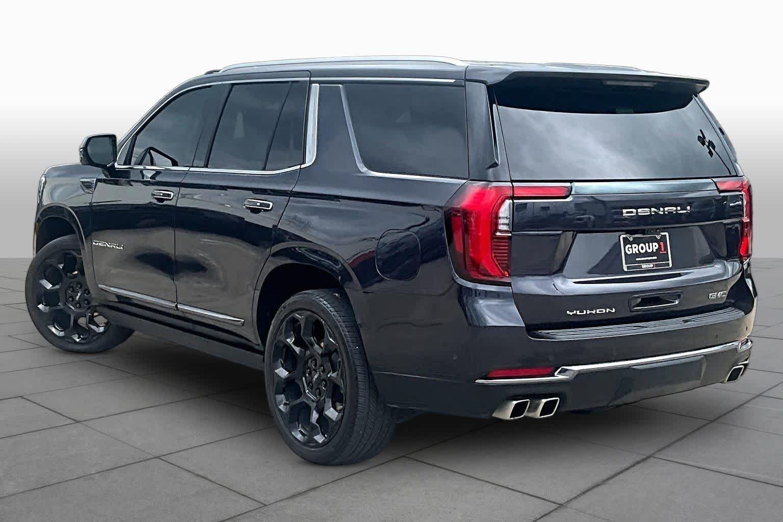 Used 2025 Titanium Rush Metallic GMC Denali Ultimate image 12