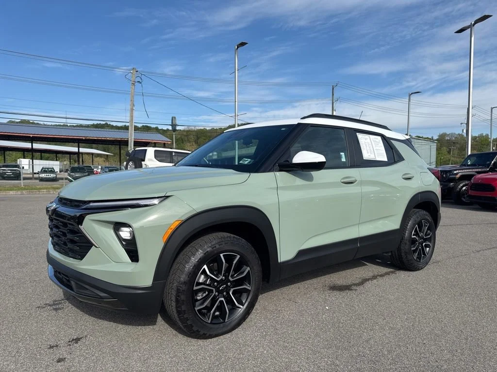 2025 Chevrolet Trailblazer Activ AWD's photo
