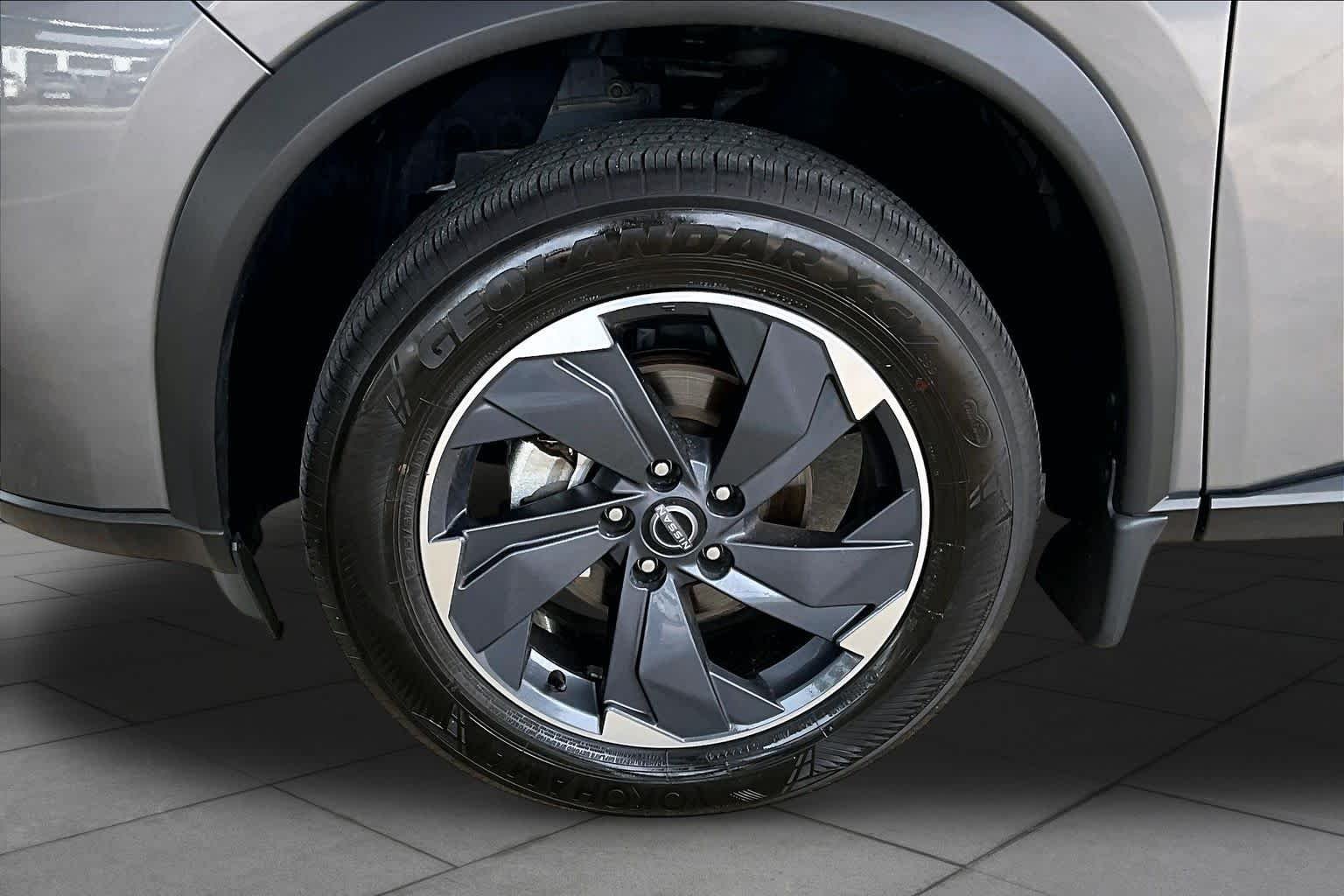 Used 2025 Gun Metallic Nissan SV image 11