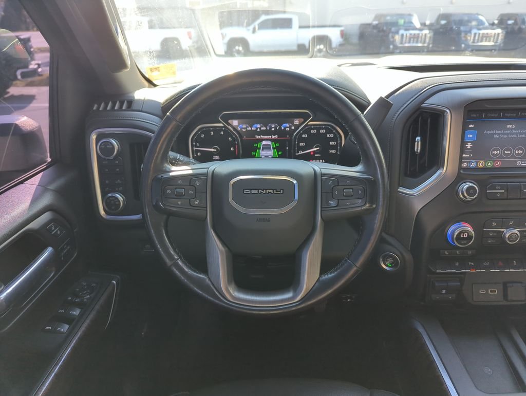 Used 2021 White GMC Denali image 16