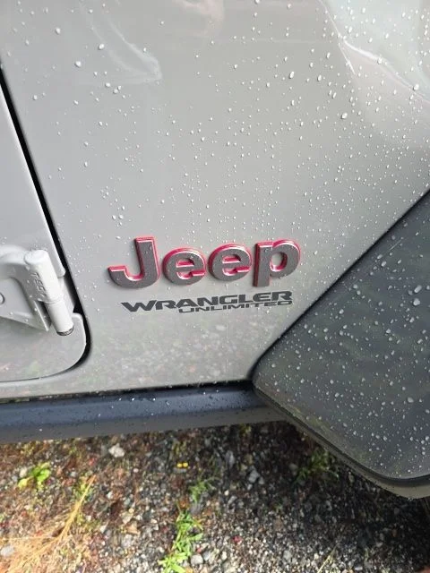 Used 2021 Gray Jeep Unlimited Rubicon image 8