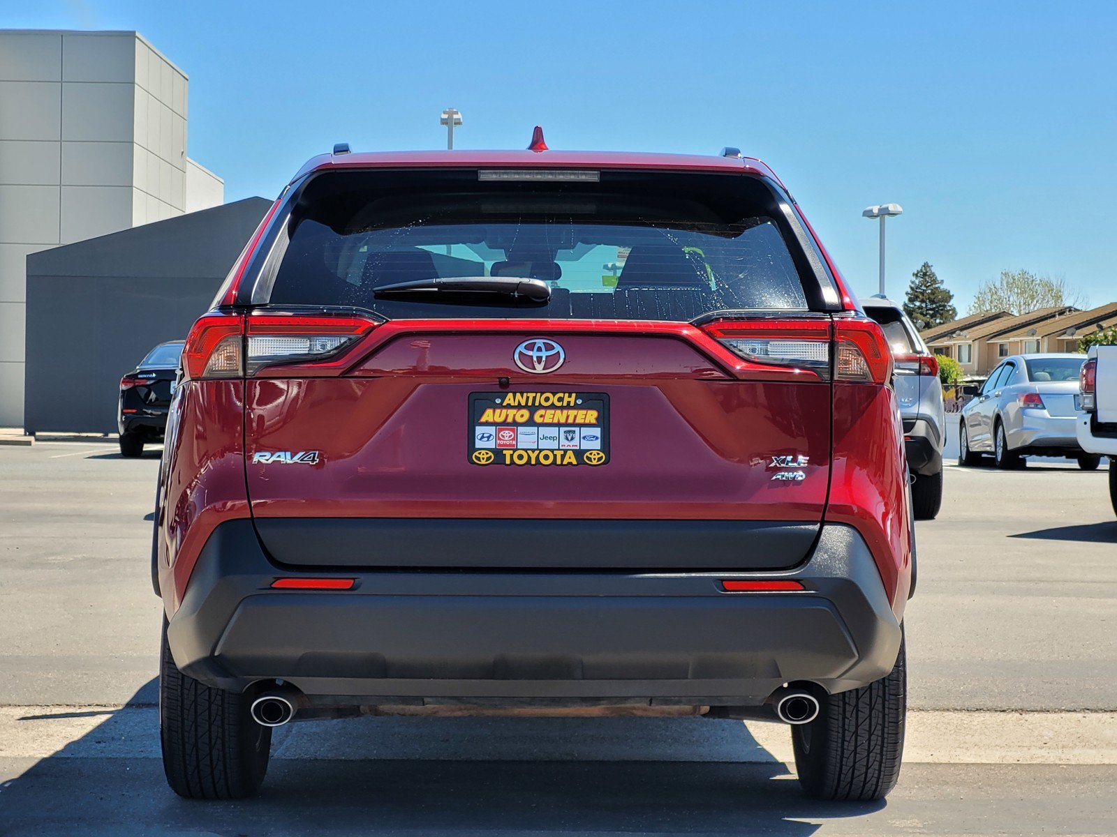 Used 2025 Red Toyota XLE image 5