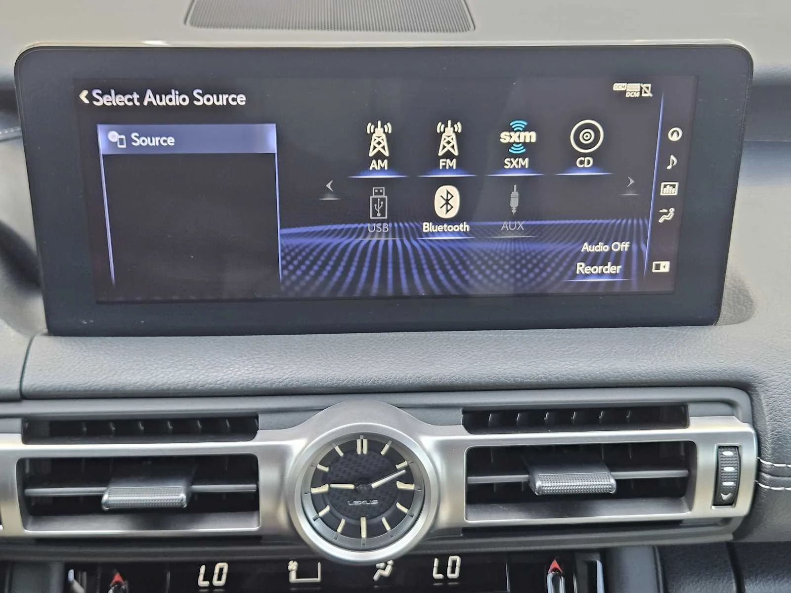 Used 2022 Ultra White Lexus F SPORT image 11