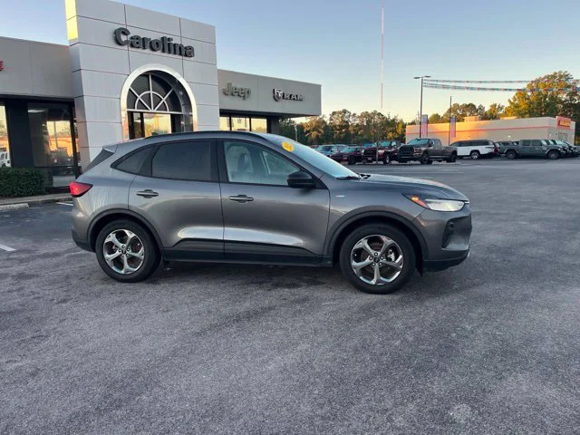 Used 2025 Gray Ford ST-Line image 2