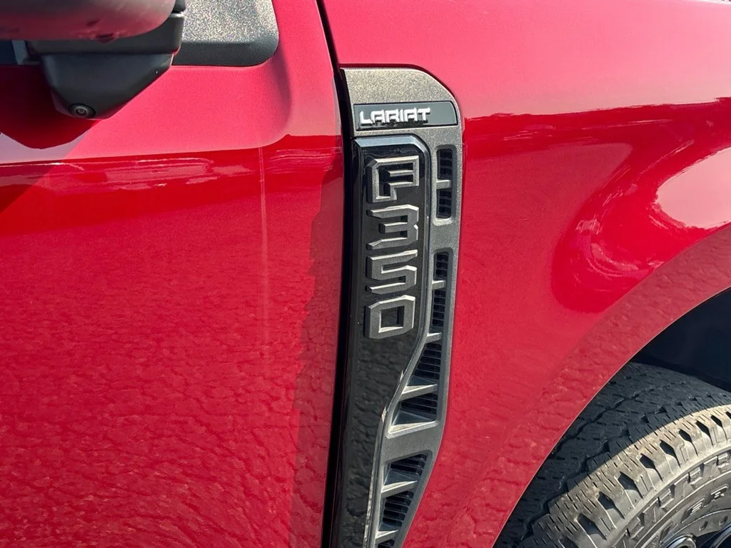 Used 2025 Red Ford Lariat image 12