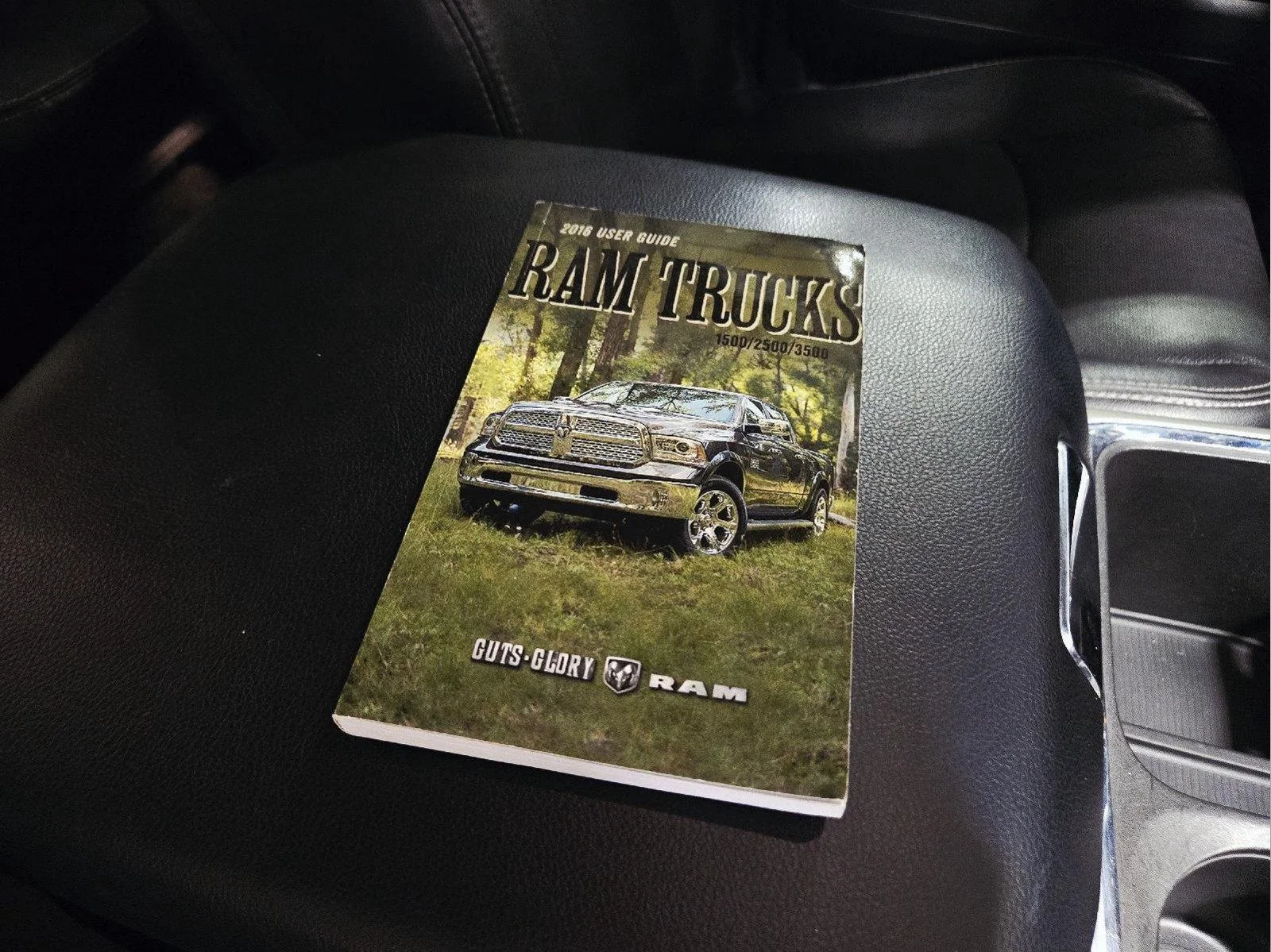 Used 2016 Bright White Clearcoat Ram Laramie image 56