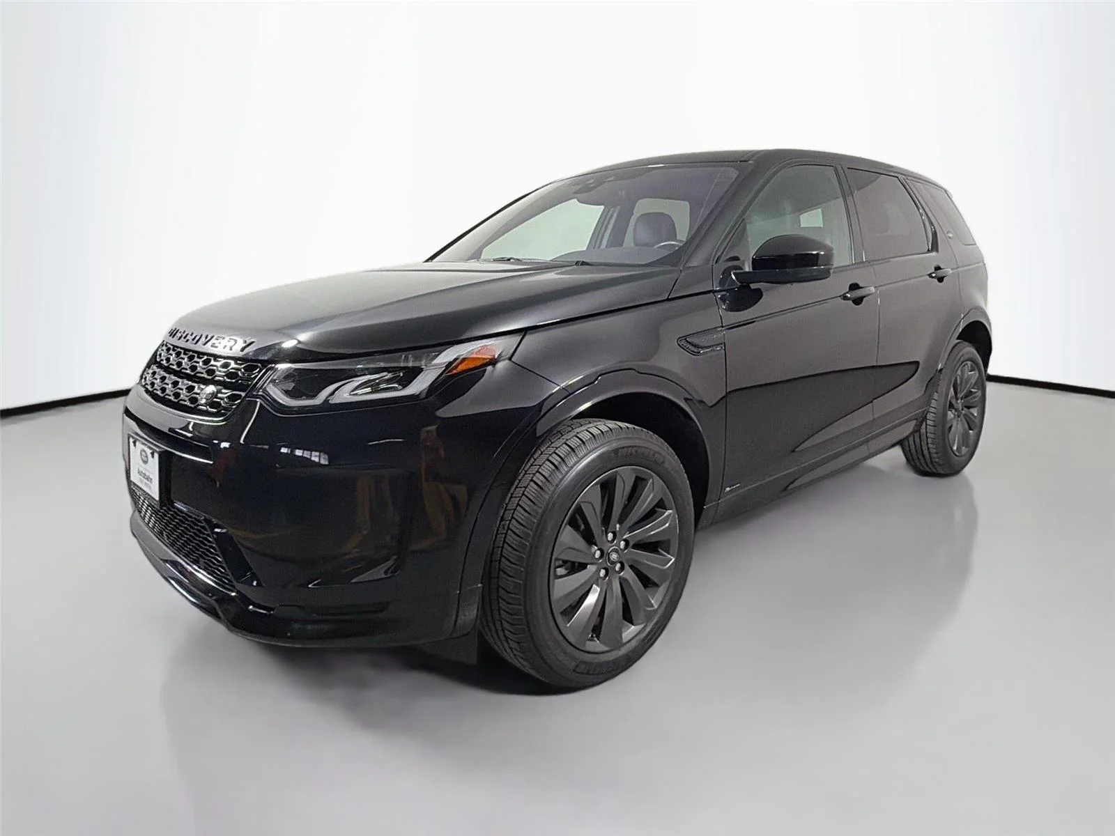 2020 Land Rover Discovery Sport 2.0 SE R-Dynamic's photo