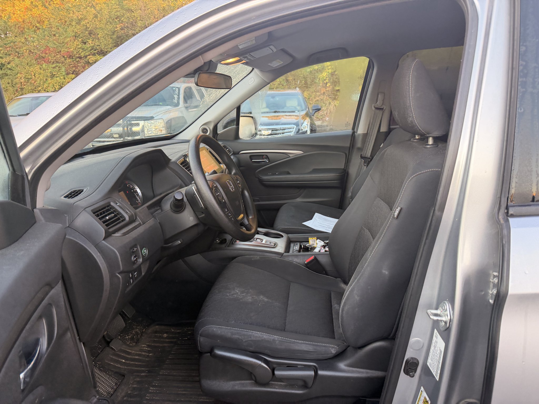 Used 2021 Lunar Silver Metallic Honda Sport image 6
