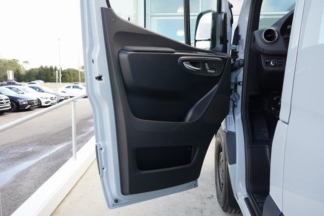 New 2026 Stone Gray Mercedes-Benz Cargo 144 WB image 18