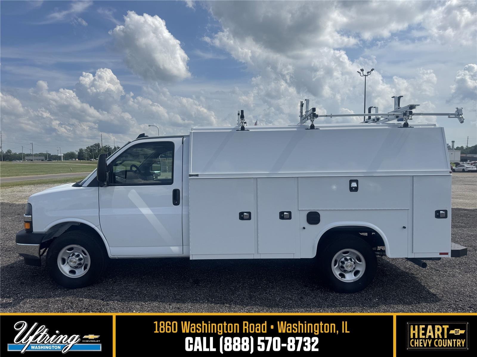 2025 Chevrolet Express Cutaway