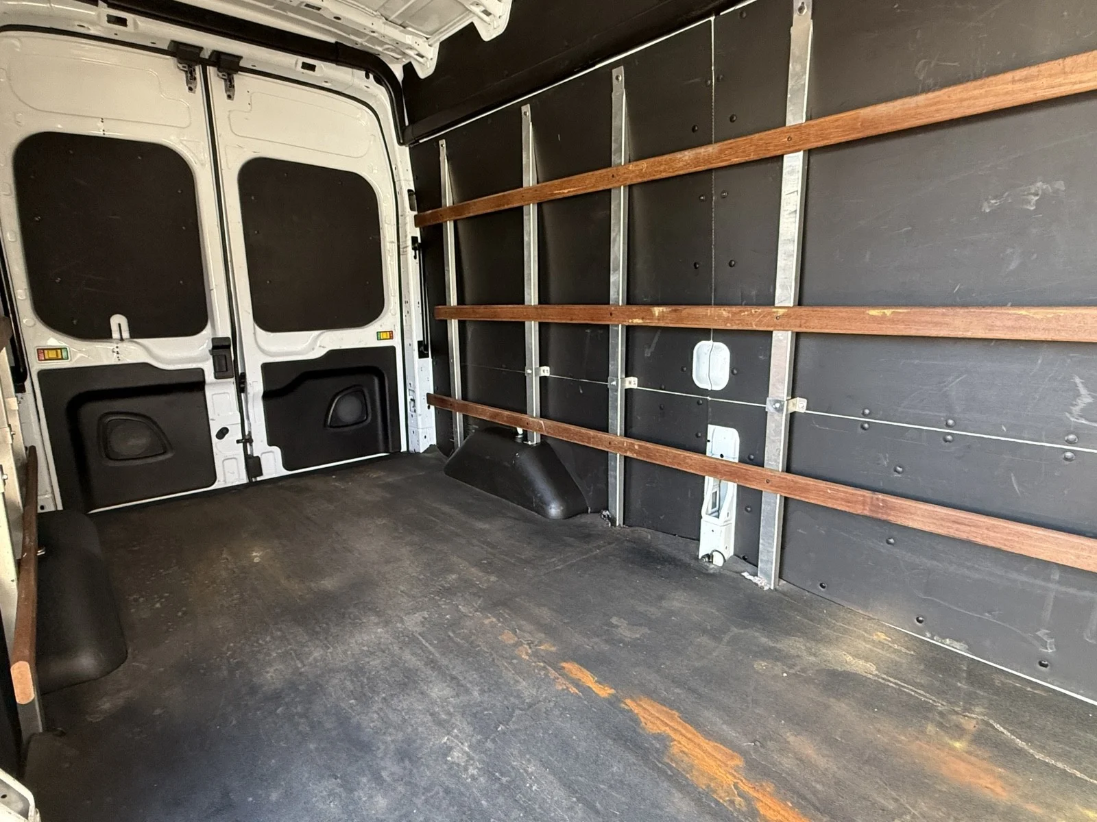 Used 2021 Oxford White Ford T-250 148