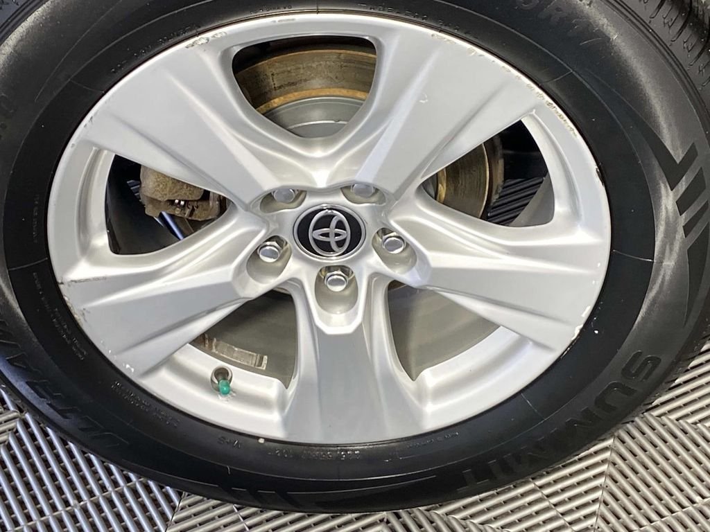 Used 2020 Gray Toyota XLE image 27
