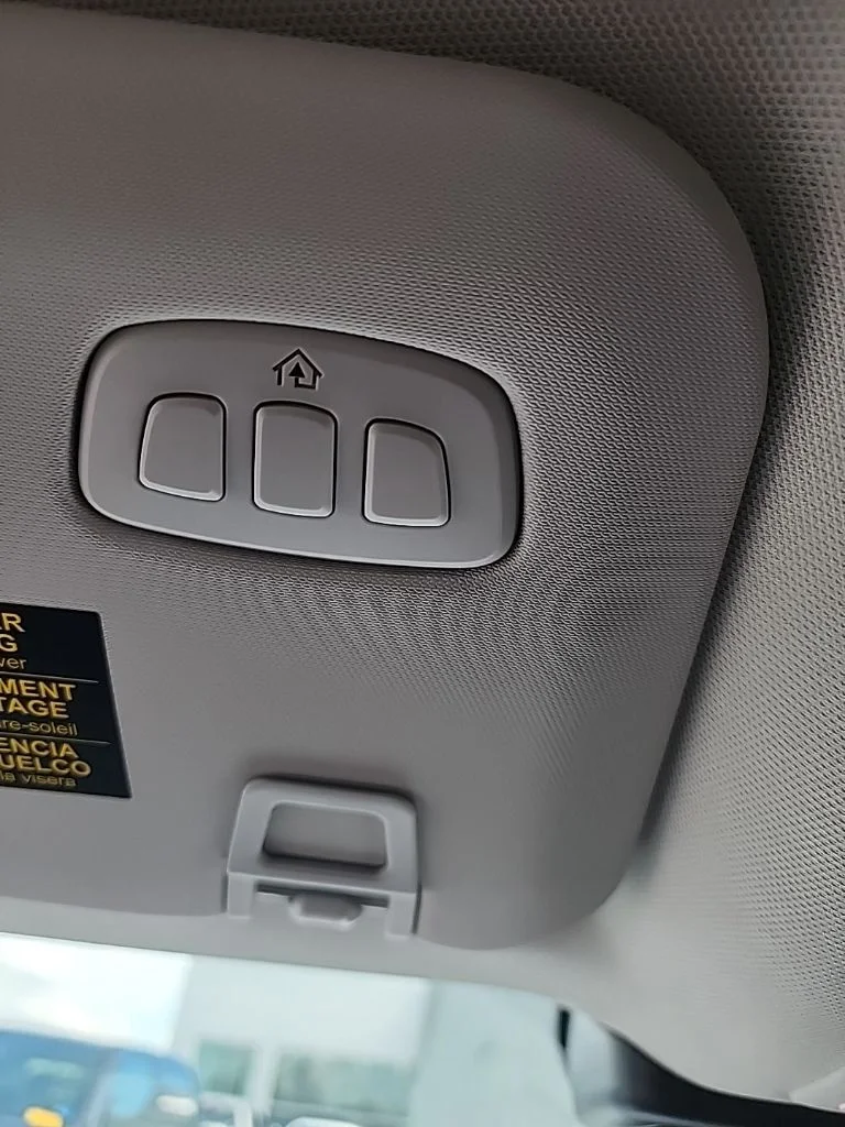 Used 2025 Gray Ford Outer Banks image 19