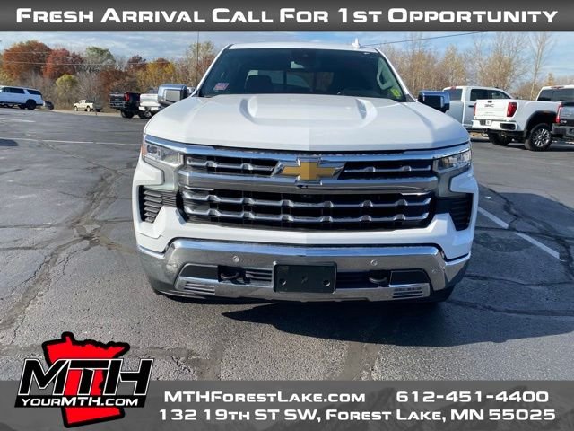 2023 Chevrolet Silverado 1500 LTZ Z71 photo 3