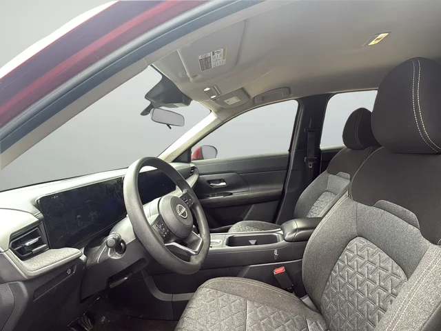 Used 2025 Red Nissan SV image 9
