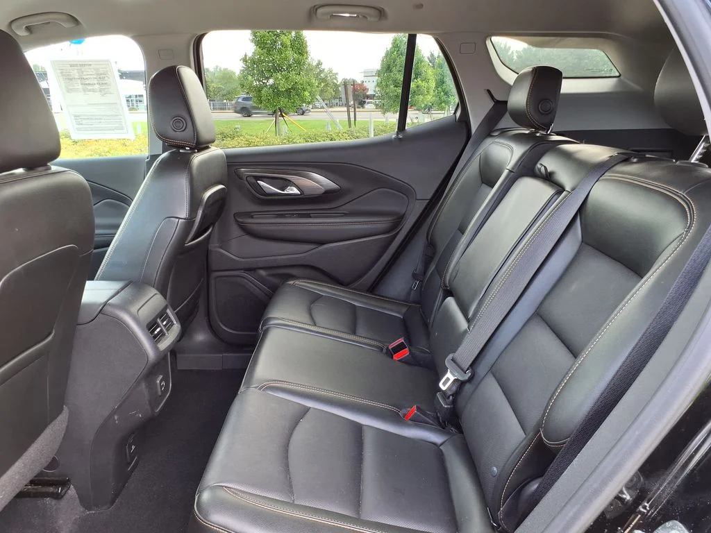 Used 2019 Black GMC SLT image 15