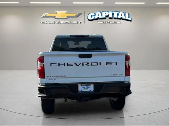 Used 2022 Summit White Chevrolet Custom image 6