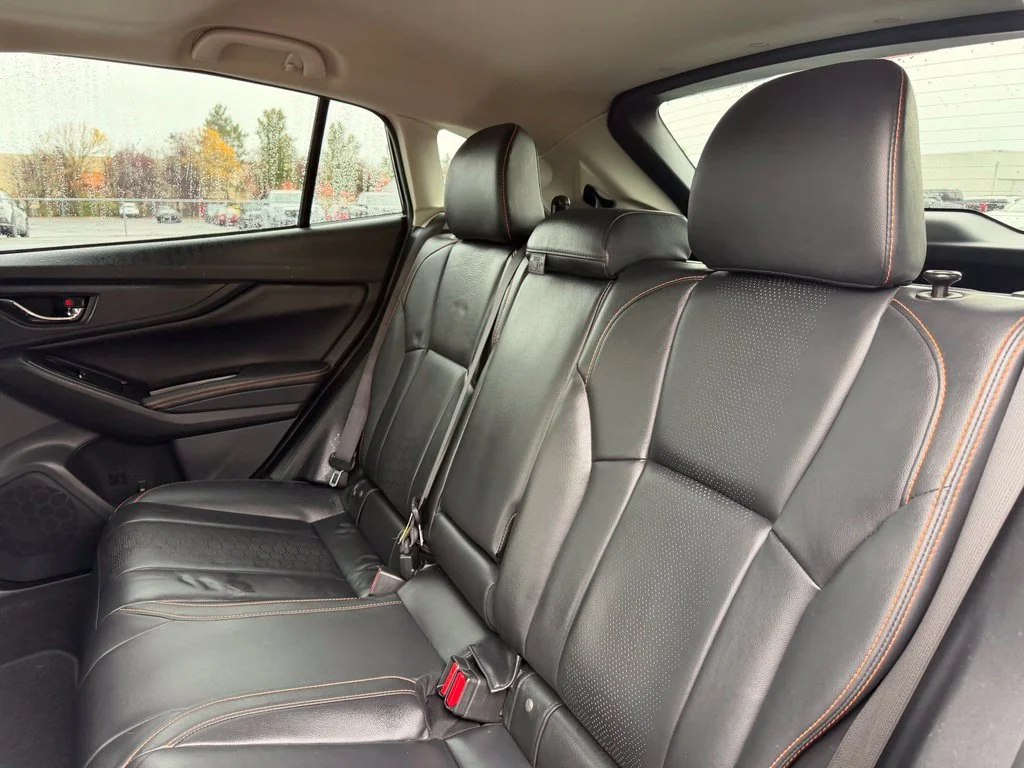 Used 2019 Crystal Black Silica Subaru 2.0i Limited image 29