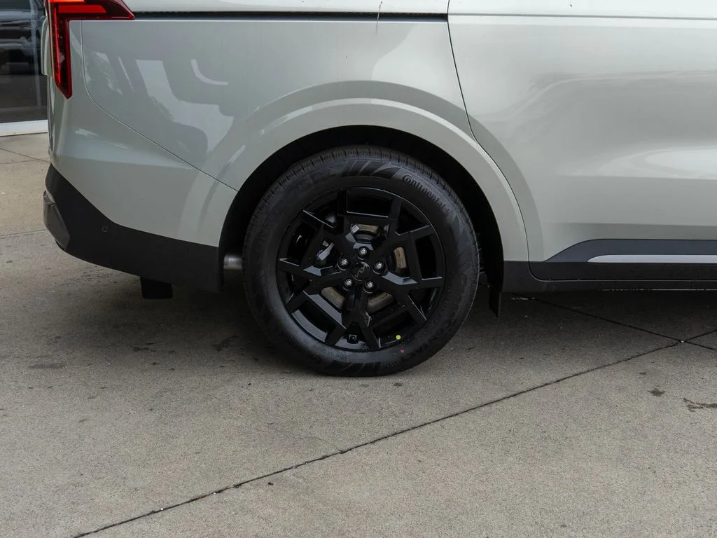 New 2026 Ivory Silver Kia SX Prestige image 37