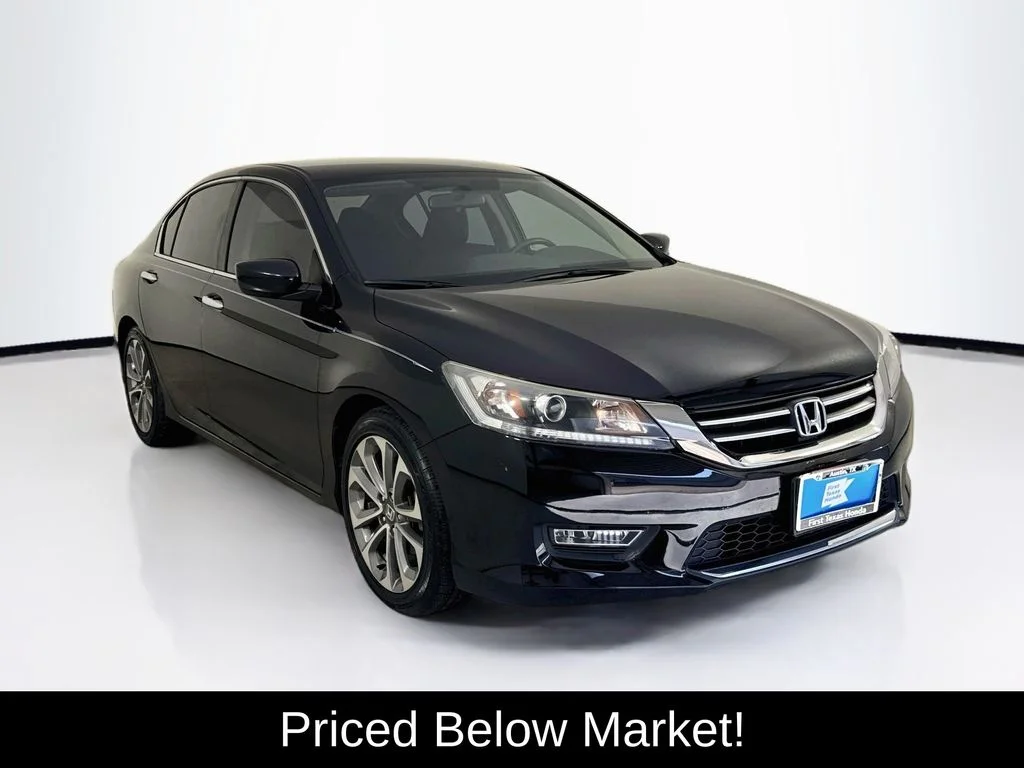 Used 2013 Black Honda Sport image 1