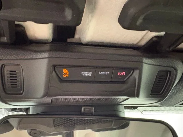 Used 2024 White Jeep Rubicon image 30