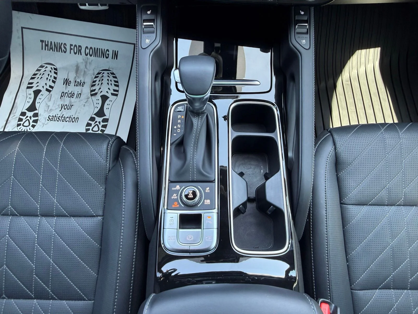 2025 Kia Telluride SX Prestige X-Line - Photo 29