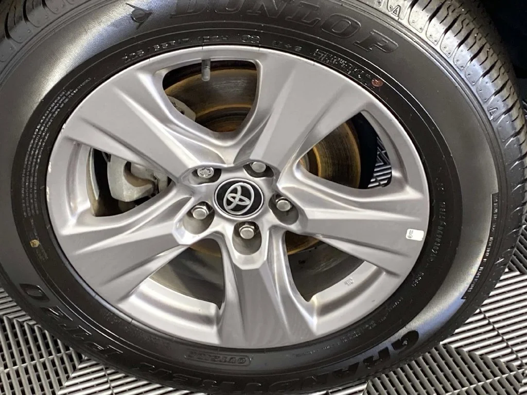 Used 2024 Magnetic Gray Metallic Toyota XLE image 28