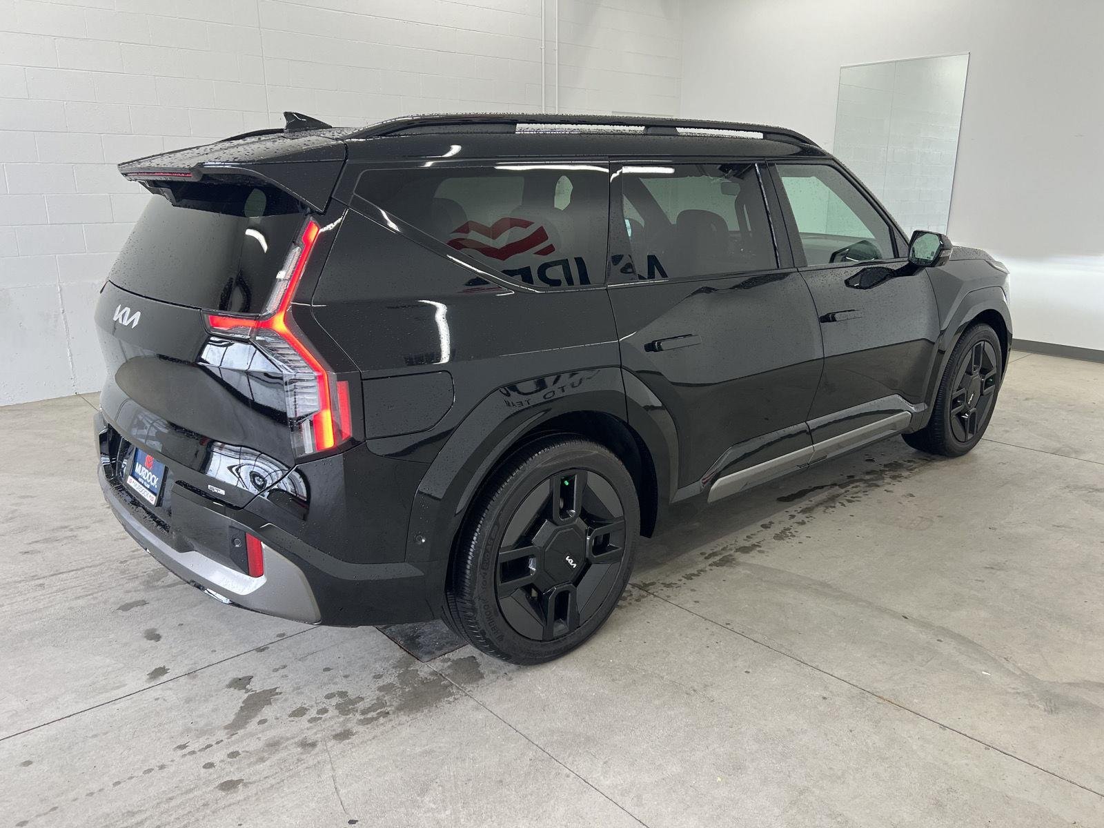 Used 2026 Ebony Black Kia GT-Line image 4