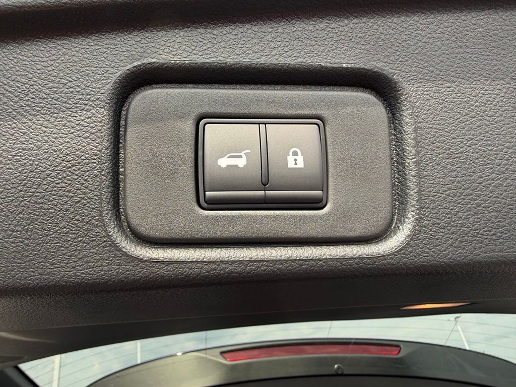 New 2026 Deep Ocean Blue Pearl Nissan Platinum image 36