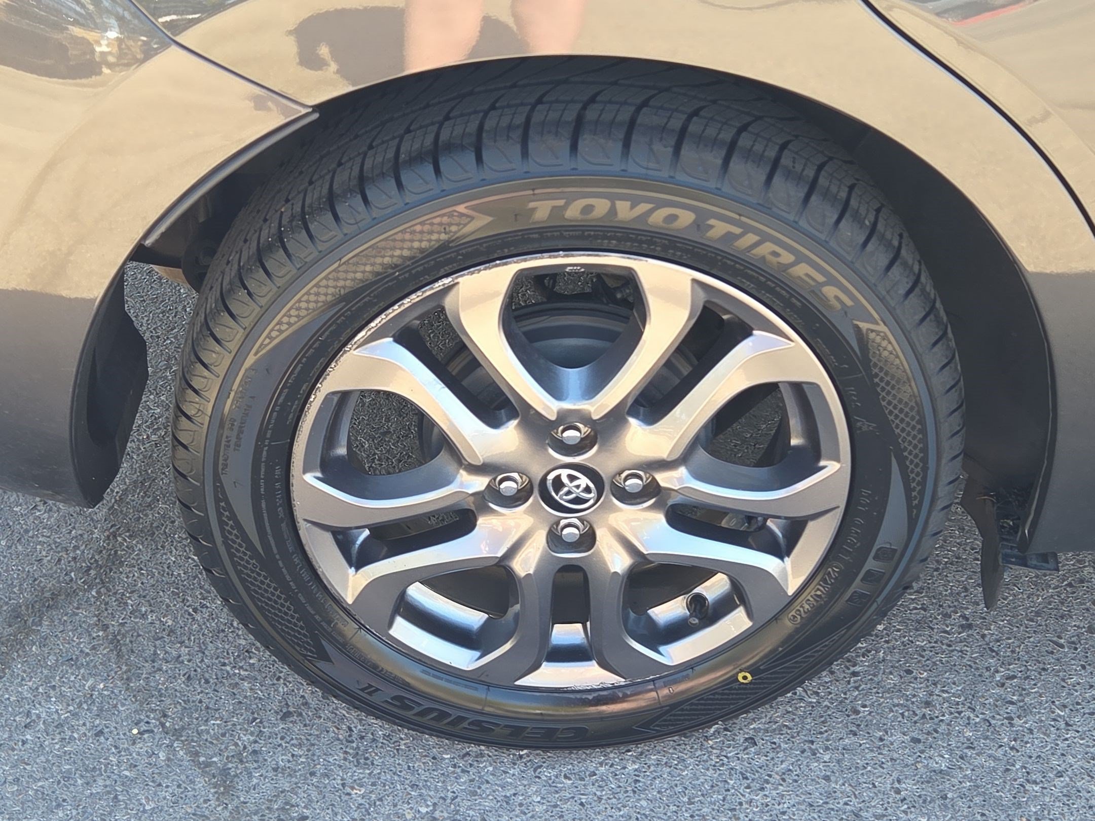 Used 2020 Graphite Toyota LE image 12