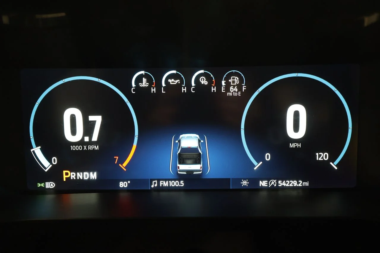 Used 2023 Gray Ford Lariat image 11