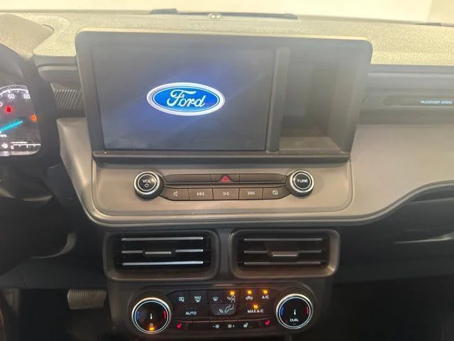 Used 2023 Black Ford Lariat image 15
