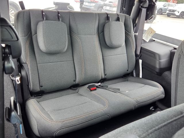 Used 2025 White Jeep Sport image 11