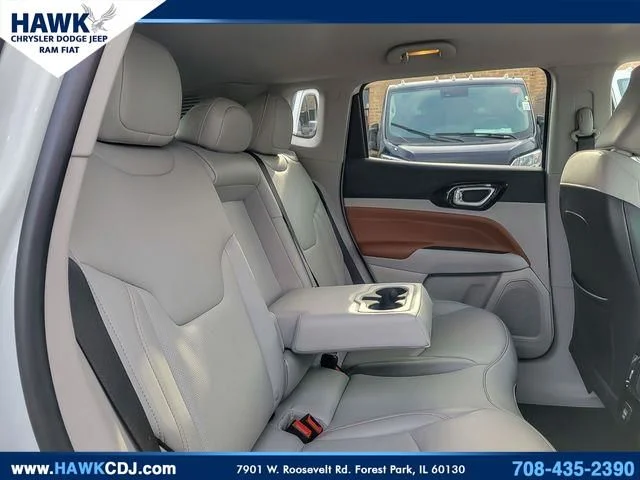 Used 2022 White Jeep Limited image 28