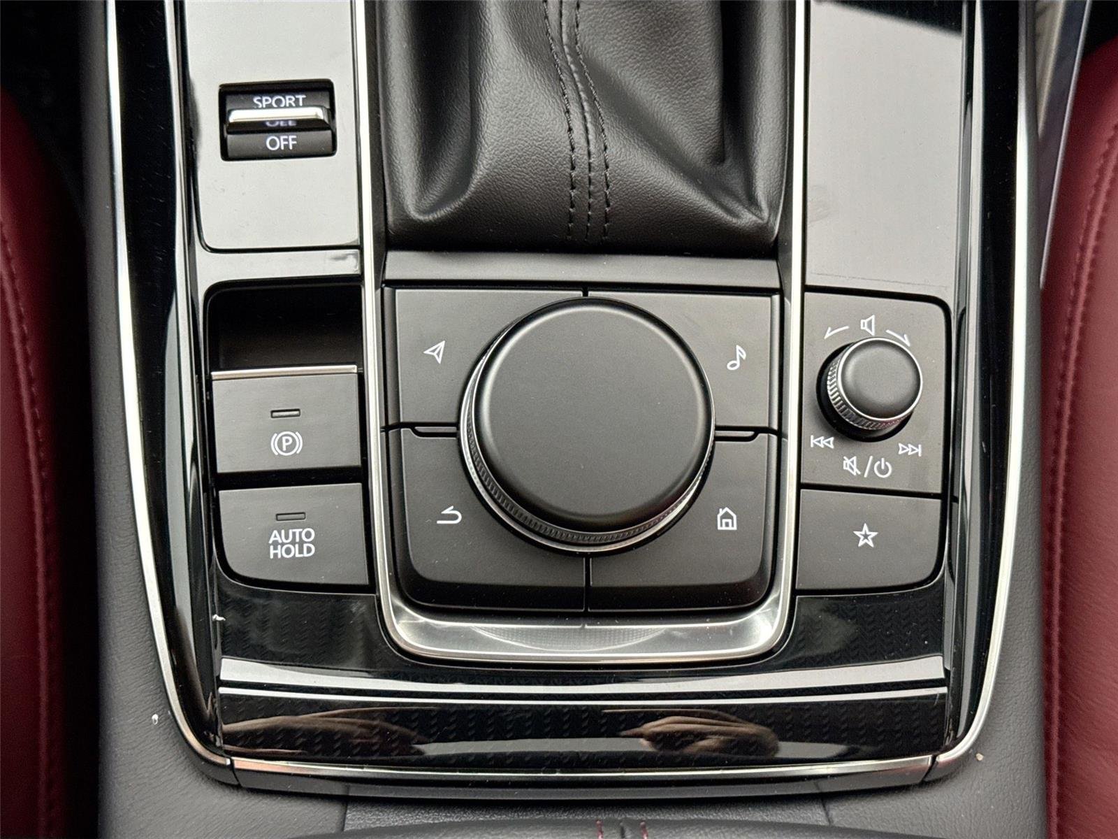 2025 Mazda CX-30 Carbon Edition - Photo 29