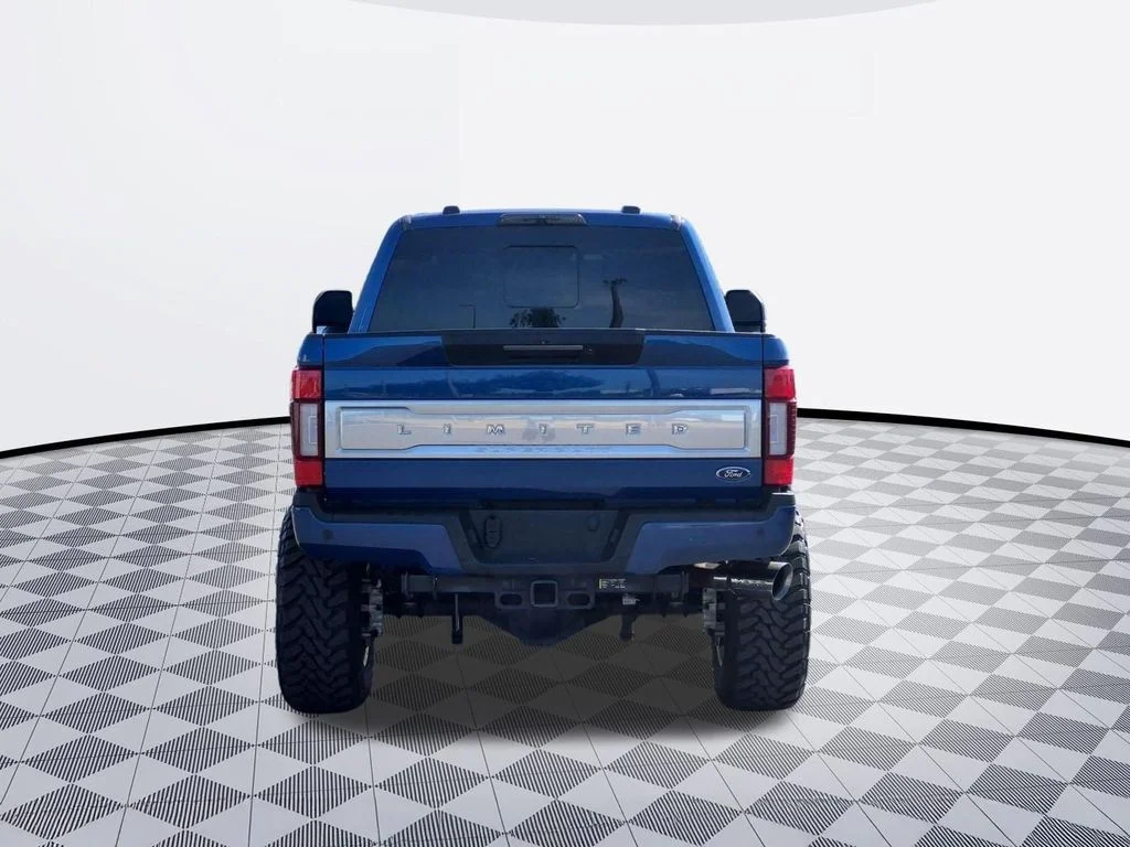 Used 2022 Blue Metallic Ford Limited image 4