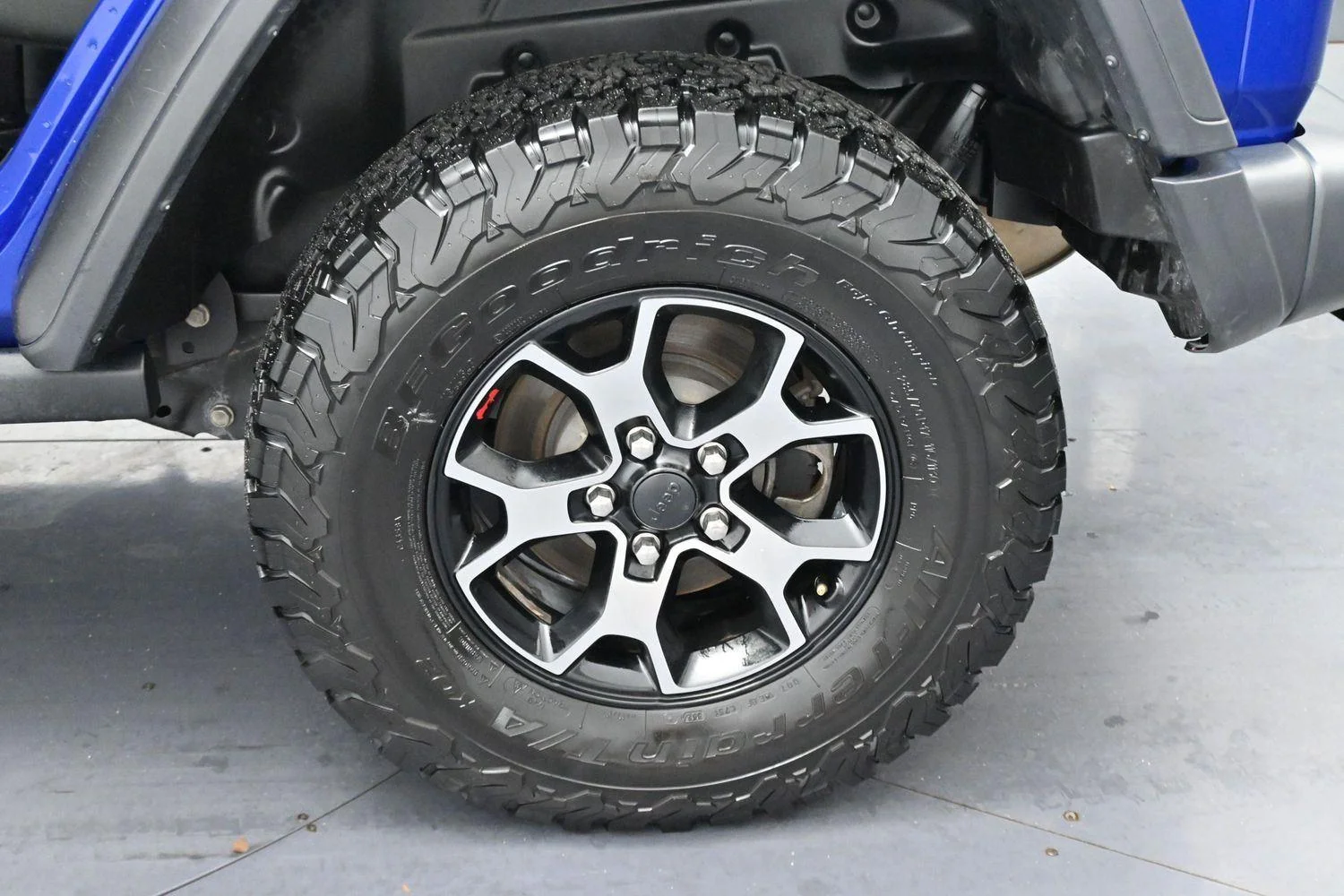 Used 2018 Ocean Blue Metallic Clearcoat Jeep Rubicon image 33
