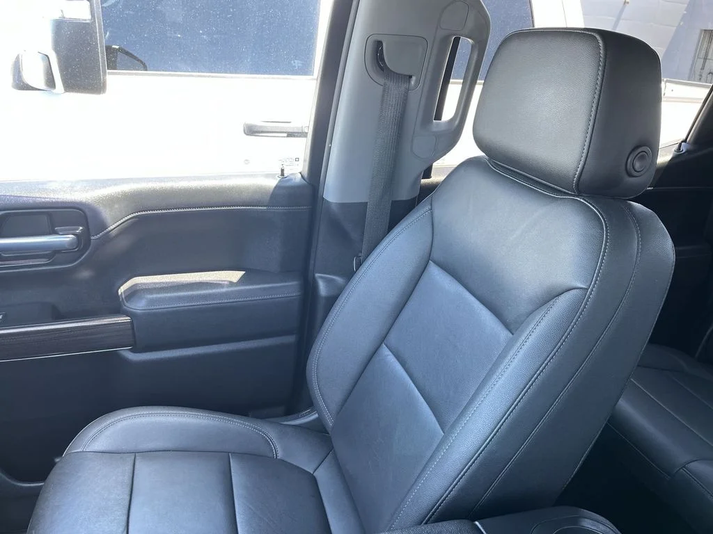 Used 2021 Gray Chevrolet RST image 22