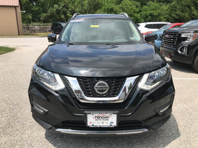 Used 2019 Magnetic Black Pearl Nissan SL image 2
