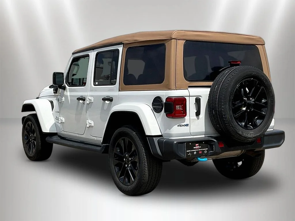 Used 2022 Bright White Clearcoat Jeep Unlimited Sahara 4xe image 4