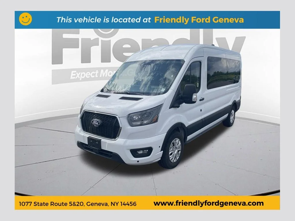 Used 2026 Oxford White Ford XLT image 32