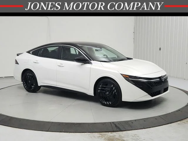 New 2026 White Nissan SR image 1