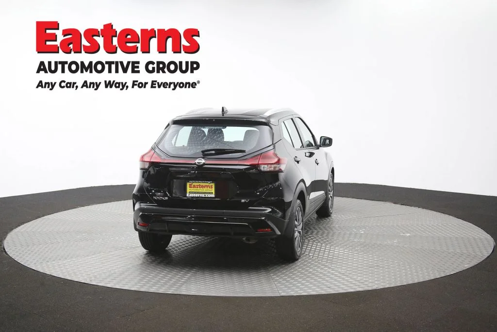 Used 2023 Black Nissan SV image 36