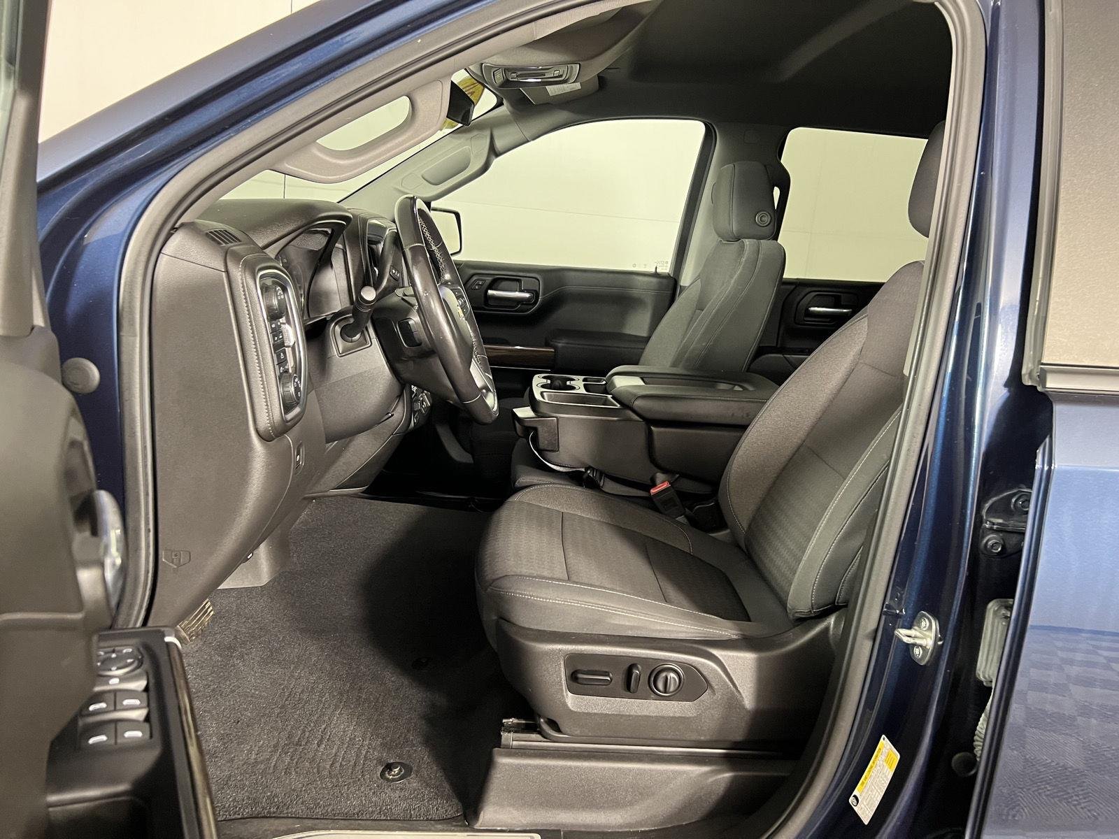 Used 2020 Northsky Blue Metallic Chevrolet LT image 13