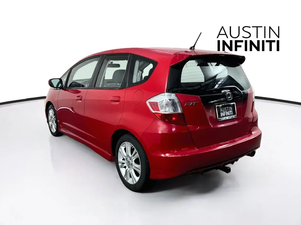 Used 2011 Red Honda Sport image 5